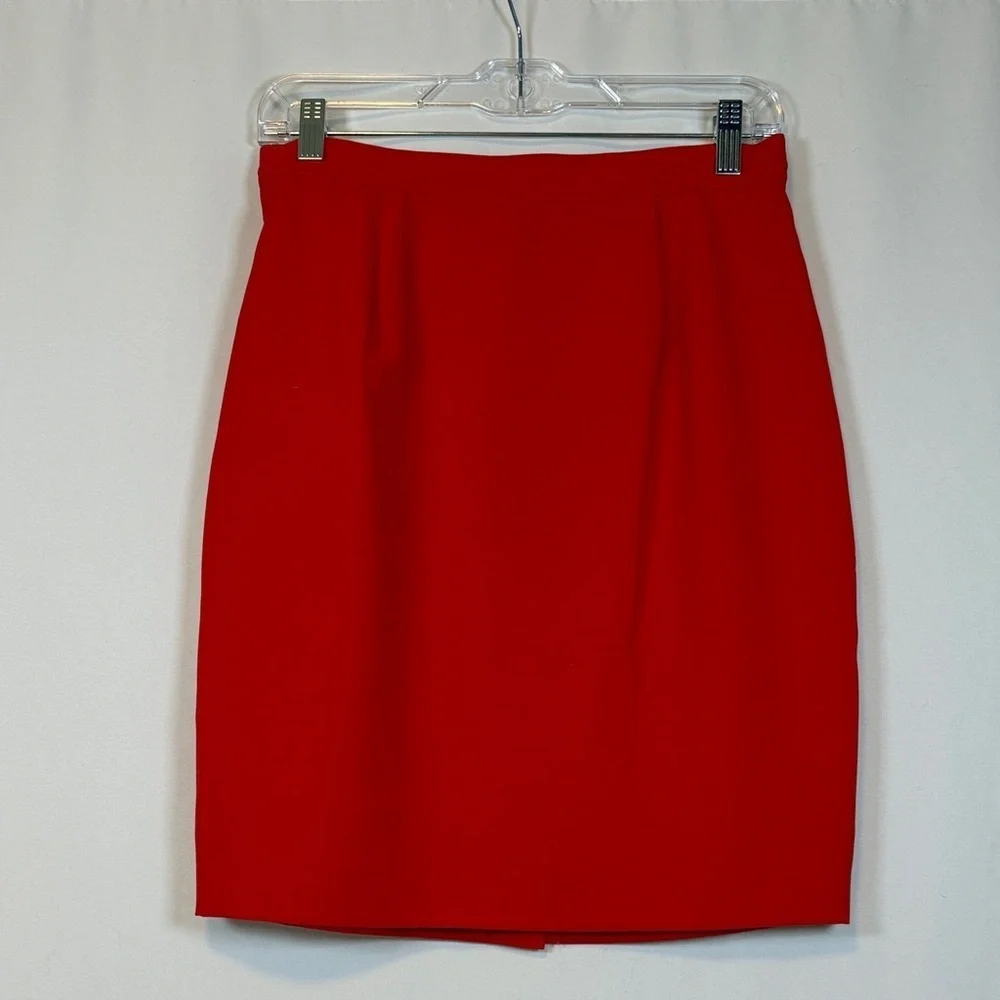VotreNom NWT Red Skirt for Women Size Petite 42 (European Size)